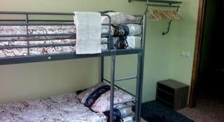 Гостиница ABC Hostel Екатеринбург Спальное место на двухъярусной кровати в общем номере для женщин-2